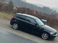 Gebraucht BMW 116 122 PS (89 kW) 2007 Schwarz Kleinwagen