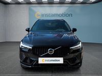 Gebraucht Volvo XC60 Plus 197 PS (144 kW) 2023 Schwarz SUV