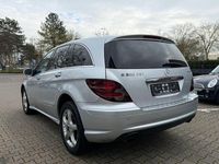 Gebraucht Mercedes R320 224 PS (164 kW) 2008 Silber Van / Kleinbus