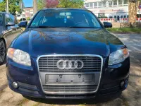 Usata Audi A4 102 CV (75 kW) 2005 Blu Station wagon
