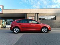 Gebraucht Ford Focus 100 PS (73 kW) 2006 Orange Limousine
