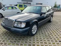 Gebraucht Mercedes E300 1992 Schwarz Kombi