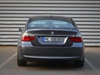 Gebraucht BMW 330 258 PS (189 kW) 2005 Grau Limousine