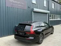 Gebraucht Volvo V60 Momentum 197 PS (144 kW) 2023 Andere Kombi