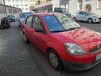 Gebraucht Ford Fiesta 60 PS (44 kW) 2006 Rot Kleinwagen