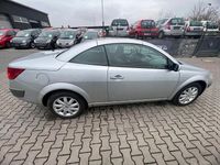 Gebraucht Renault Mégane Cabriolet Dynamique 111 PS (81 kW) 2006 Platingrau Cabrio