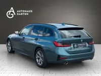 Käytetty BMW 330e Advantage 252 HP (185 kW) 2021 Sininen Sedan