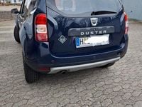 Gebraucht Dacia Duster Prestige 125 PS (91 kW) 2016 Blau SUV