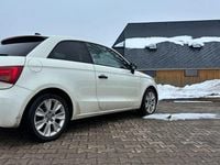 Gebraucht Audi A1 Ambition 105 PS (77 kW) 2011 Weiß Kleinwagen