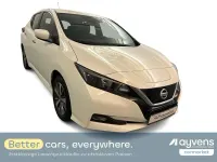 Gebraucht Nissan Leaf Acenta 110 kW (150 PS) 2022 Weiß Kleinwagen