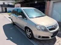 Gebraucht Opel Zafira 150 PS (110 kW) 2007 Silber Van / Kleinbus