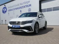 Gebraucht VW Tiguan R-line 150 PS (110 kW) 2024 Weiß SUV