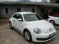 Gebraucht VW Beetle Basis 105 PS (77 kW) 2016 Weiß Kleinwagen