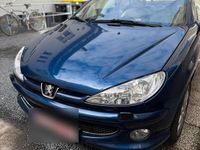 Gebraucht Peugeot 206 CC 108 PS (79 kW) 2005 Blau Cabrio