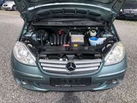 gebraucht Mercedes A150 Autotronic ELEGANCE*AHK*Parktronic*Notrad*