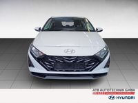 Gebraucht Hyundai i20 Select 101 PS (74 kW) 2025 Sol (weiss Kleinwagen