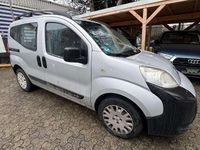 Gebraucht Peugeot TePee 73 PS (53 kW) 2010 Silber Kombi