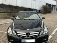 Gebraucht Mercedes E250 Elegance 204 PS (150 kW) 2010 Schwarz Coupé