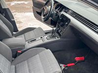 Second-hand VW Passat 150 CP (110 kW) 2019 Gri Break