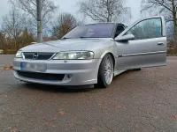 Gebraucht Opel Vectra 115 PS (84 kW) 1999 Silber Limousine
