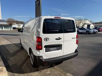 Gebraucht Toyota Proace 120 PS (88 kW) 2024 Icy white Van / Kleinbus
