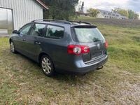 Usado VW Passat 143 HP (105 kW) 2010 Cinzento Sedan