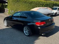 Gebraucht BMW 320 Basis 170 PS (125 kW) 2009 Schwarz Coupé