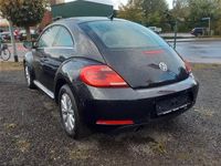 Gebraucht VW Beetle Design 105 PS (77 kW) 2012 Schwarz Kleinwagen