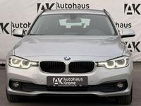 Gebraucht BMW 318 Performance 150 PS (110 kW) 2019 Glaciersilber metallic Kombi