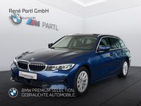 Gebraucht BMW 330e Sport Line 292 PS (214 kW) 2021 Phytonicblau metallic Kombi
