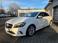 Gebraucht Mercedes A220 Urban 177 PS (130 kW) 2017 Weiß Kleinwagen