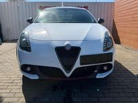 Gebraucht Alfa Romeo Giulietta 170 PS (125 kW) 2016 Colore esterno (alfa weiss) Kleinwagen