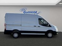 Gebraucht Ford Transit Trend 131 PS (96 kW) 2022 Frostweiß Van