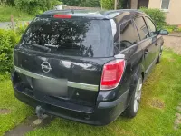 Gebraucht Opel Astra 200 PS (147 kW) 2004 Schwarz Kombi