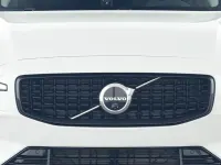 Second-hand Volvo V60 Plus 197 CP (144 kW) 2025 Alb Break