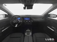 Gebraucht Mercedes GLA250 Progressive 163 PS (119 kW) 2025 Schwarz SUV