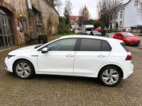 Gebraucht VW Golf VII Style 150 PS (110 kW) 2021 Weiß Kleinwagen