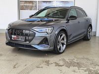 Gebraucht Audi e-tron Ambiente 369 kW (503 PS) 2022 Daytonagrau perleffekt SUV