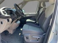 Neu VW Multivan Life 204 PS (150 kW) 2026 Silber (reflexsilber metallic) Van