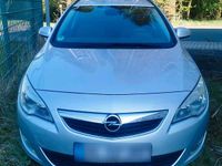 Second-hand Opel Astra 110 CP (80 kW) 2011 Argintiu Break