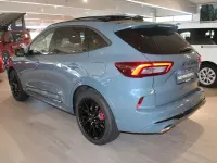 Neu Ford Kuga 179 PS (131 kW) 2026 Blau SUV