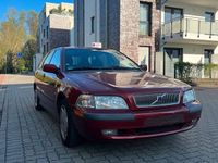 Gebraucht Volvo V40 122 PS (89 kW) 2001 Rot Kombi