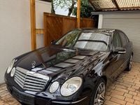 Second-hand Mercedes E320 Elegance 224 CP (164 kW) 2008 Albastru Berlinǎ