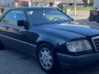 Gebraucht Mercedes E230 136 PS (100 kW) 1990 Schwarz Coupé