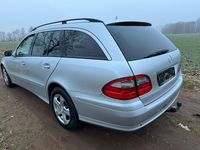 Gebraucht Mercedes 220 170 PS (125 kW) 2008 Silber Kombi