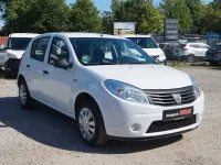 Gebraucht Dacia Sandero Basis 75 PS (55 kW) 2012 Weiß Limousine