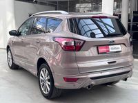Gebraucht Ford Kuga Vignale 179 PS (131 kW) 2017 Milano grigio SUV