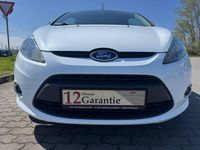 Usata Ford Fiesta Trend 82 CV (60 kW) 2012 Bianco Utilitaria