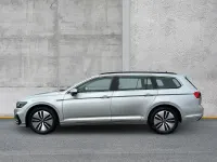 Gebraucht VW Passat GTE 218 PS (160 kW) 2021 Silber Kombi