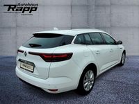 Gebraucht Renault Mégane IV Intens 140 PS (102 kW) 2023 Weiß Limousine